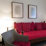 Apart-hotel Domus