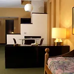 Apart-hotel Domus 4*