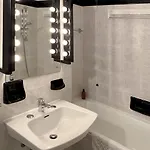 Domus Apart-hotel 4*