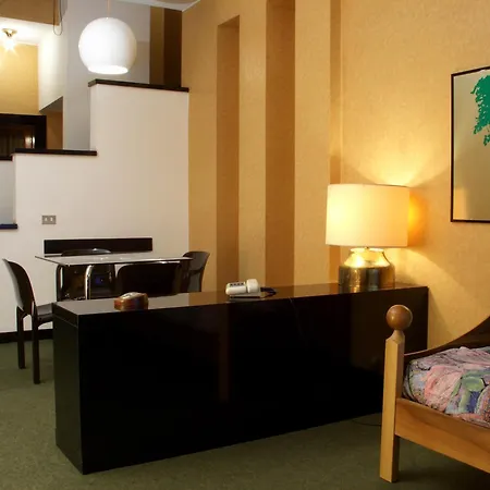 Hotel apartamentowy Domus