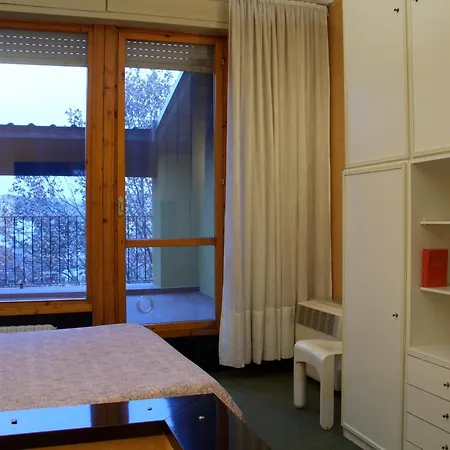 Domus